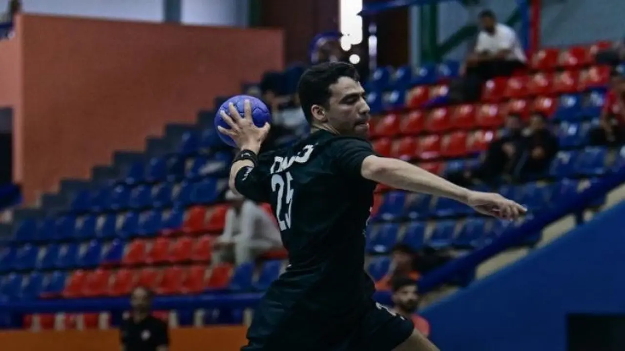 فريق يد الزمالك يقصي الشمس ويحجز مقعده في نصف نهائي كأس مصر